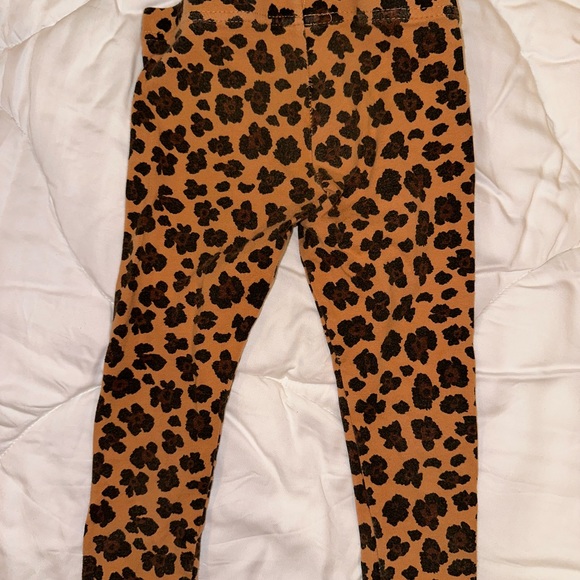Tucker + Tate Jaguar leggings - Picture 3 of 3